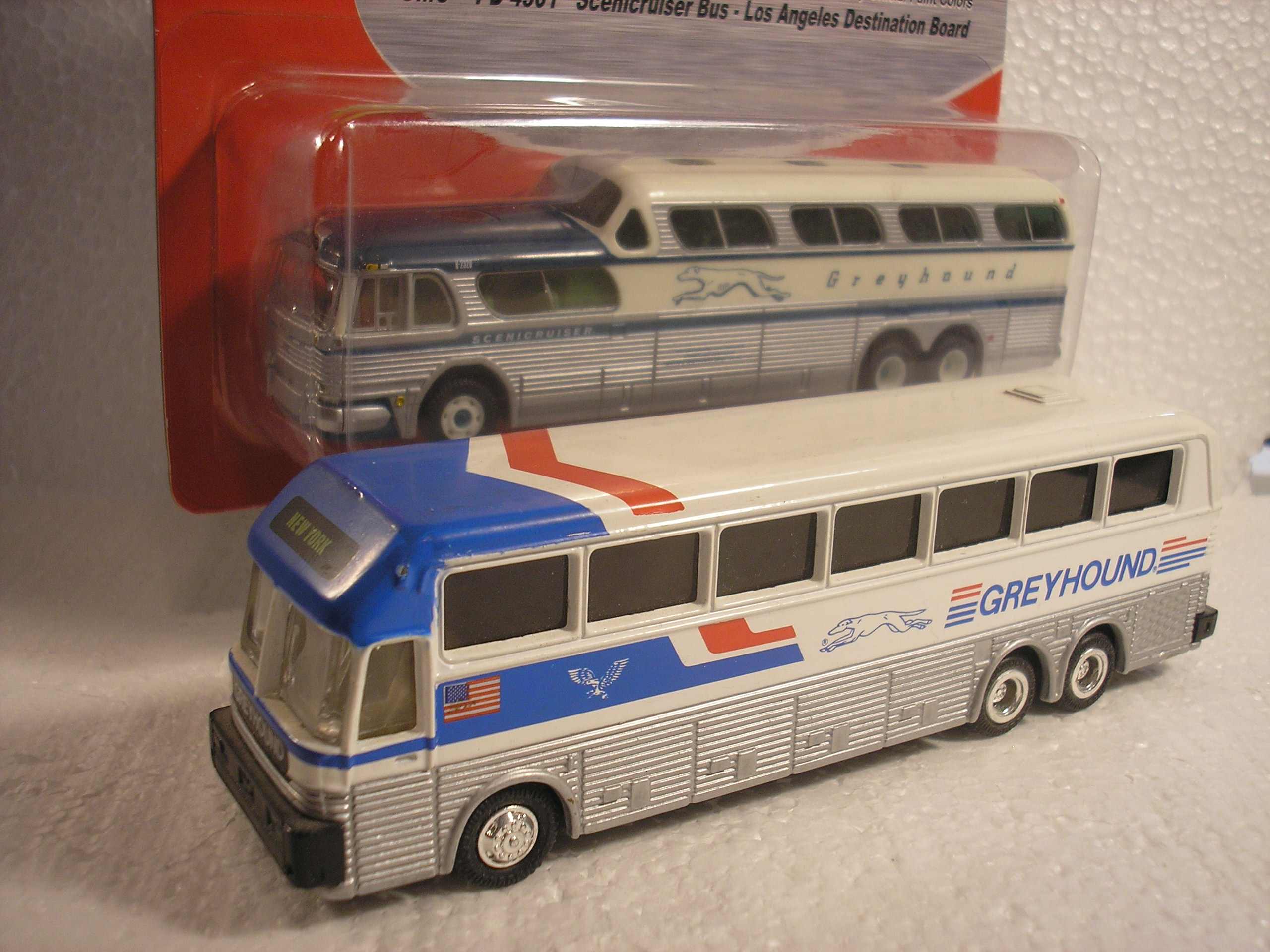 Classic Metal Works 1950's vintage Scenicruiser Bus & Road Champs post 1980's American Eagle Coach