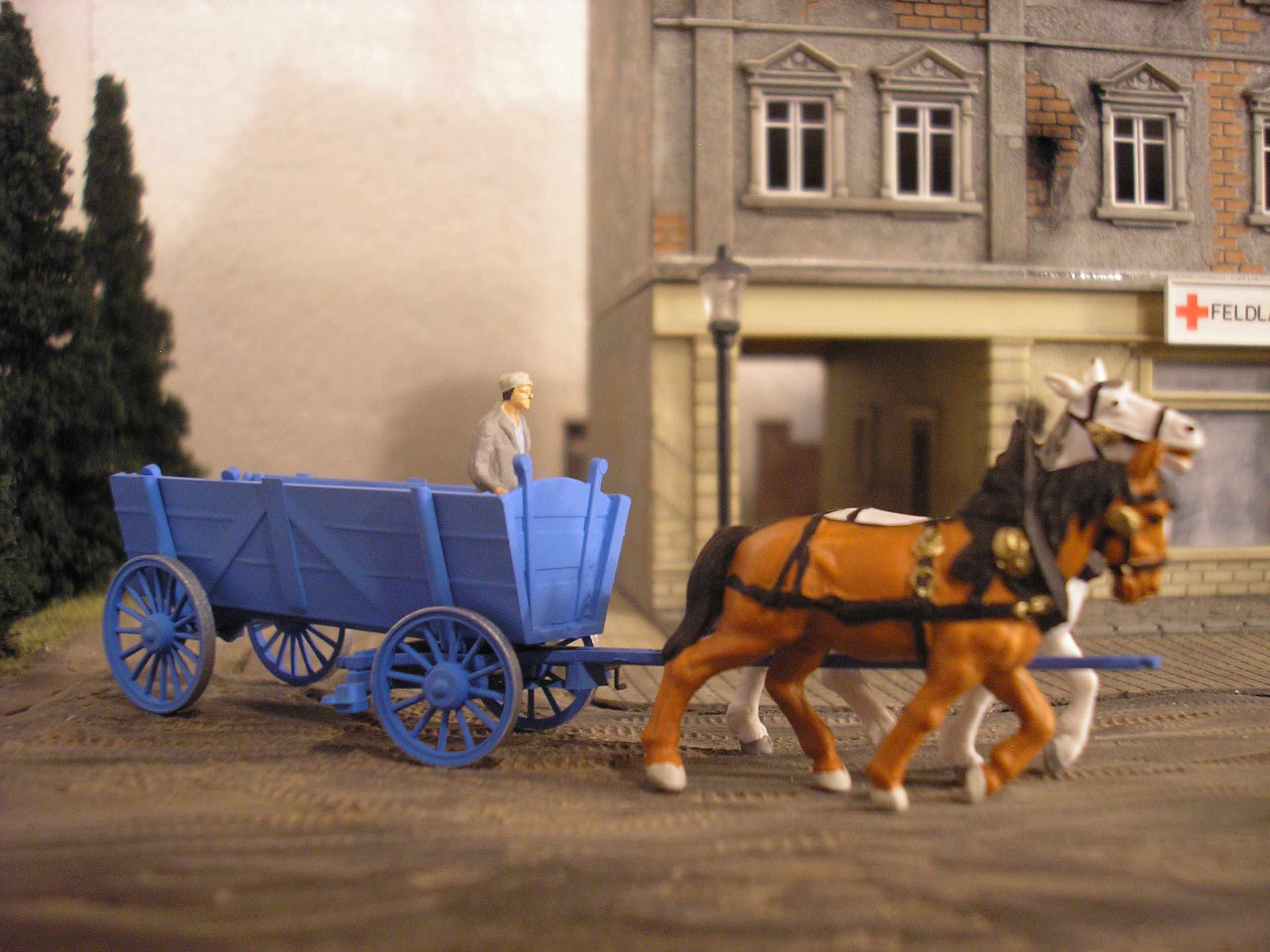 Preiser Wagon and 2 &quot;horsepower&quot;