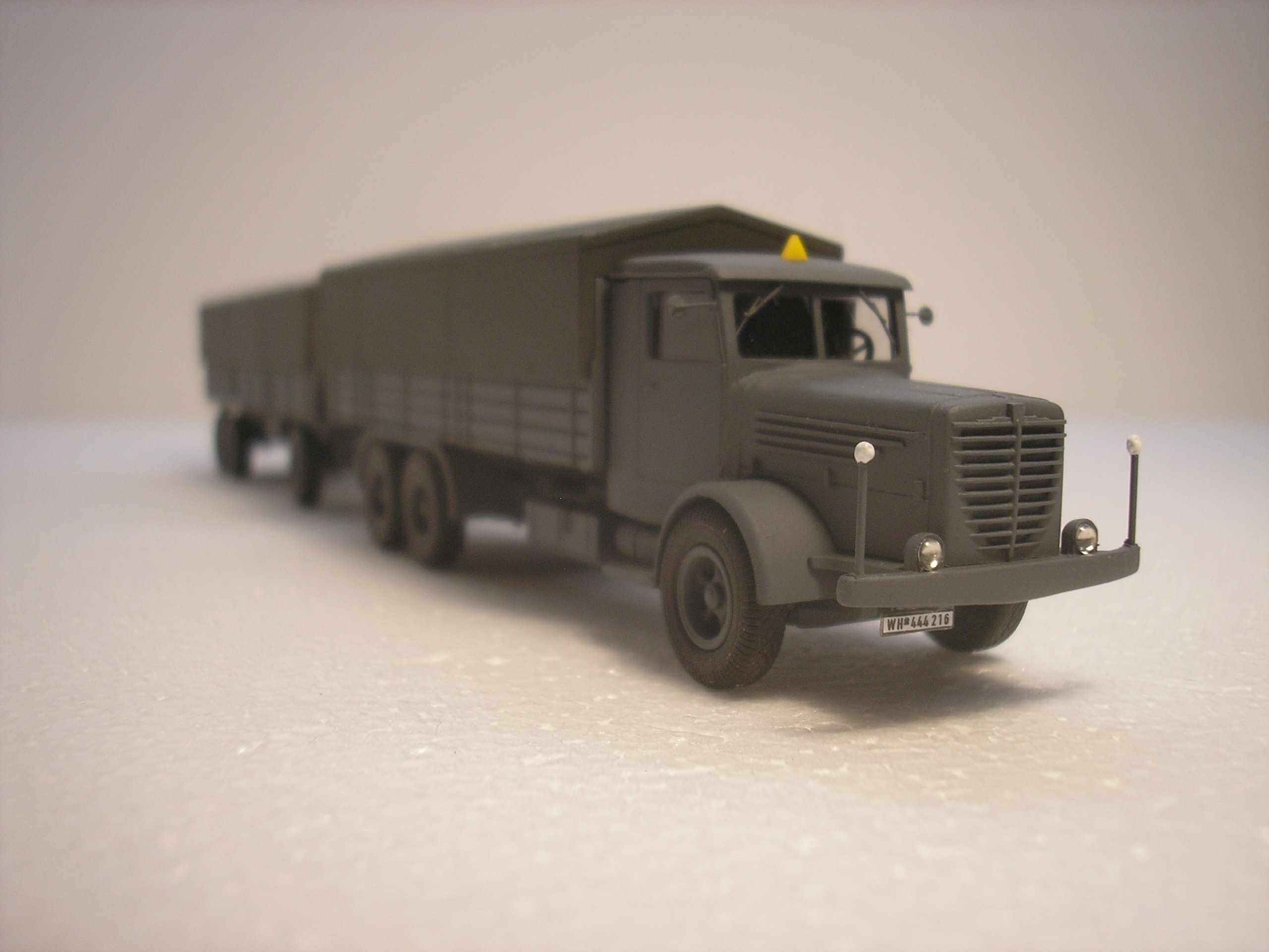 Bussing Nag 9000/ trailer