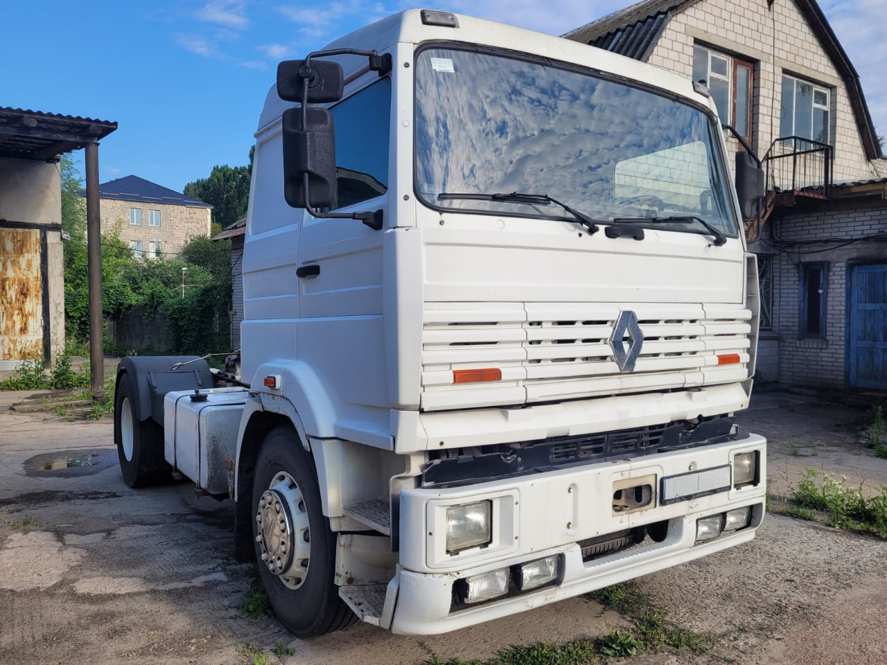 Tracteur-routier-RENAULT-Manager-Belgique_15673_2091523435.jpg