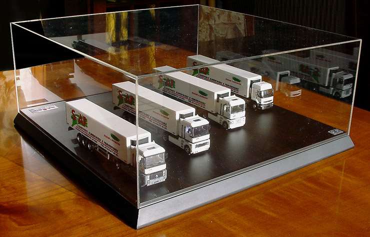 La vitrine  b.jpg