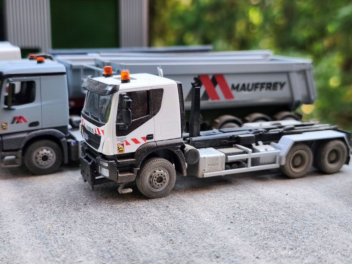 IVECO Ampliroll_2_Mauffrey.jpg