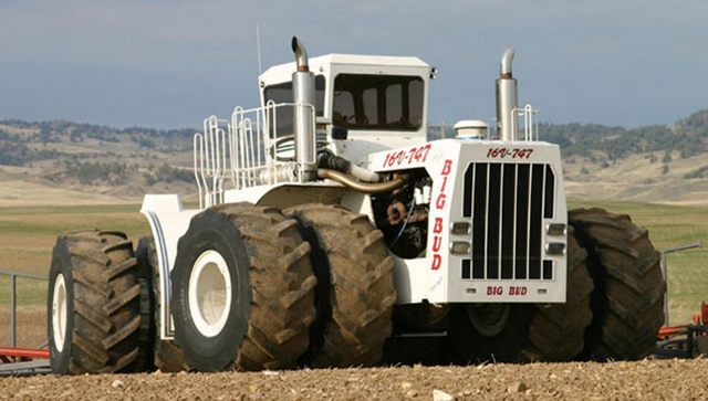 big-bud-16v-747_2 (Copier).jpg