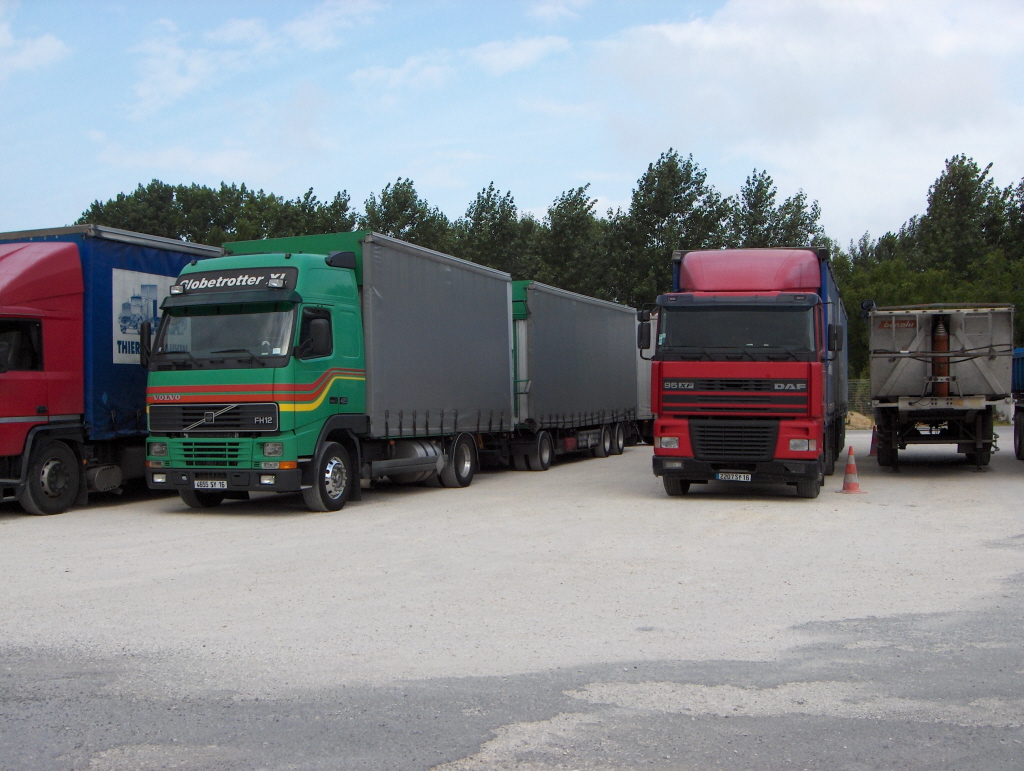 FH 12 Glob XL CR.JPG