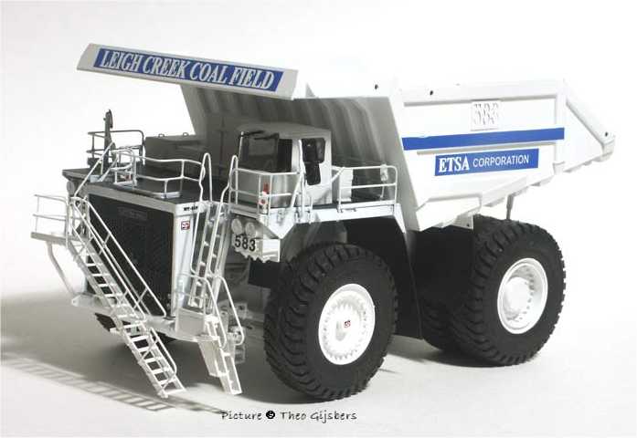 OHS-874_1.jpg