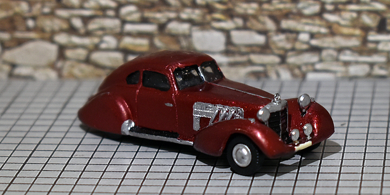 Mercedes Aotobahnkurier