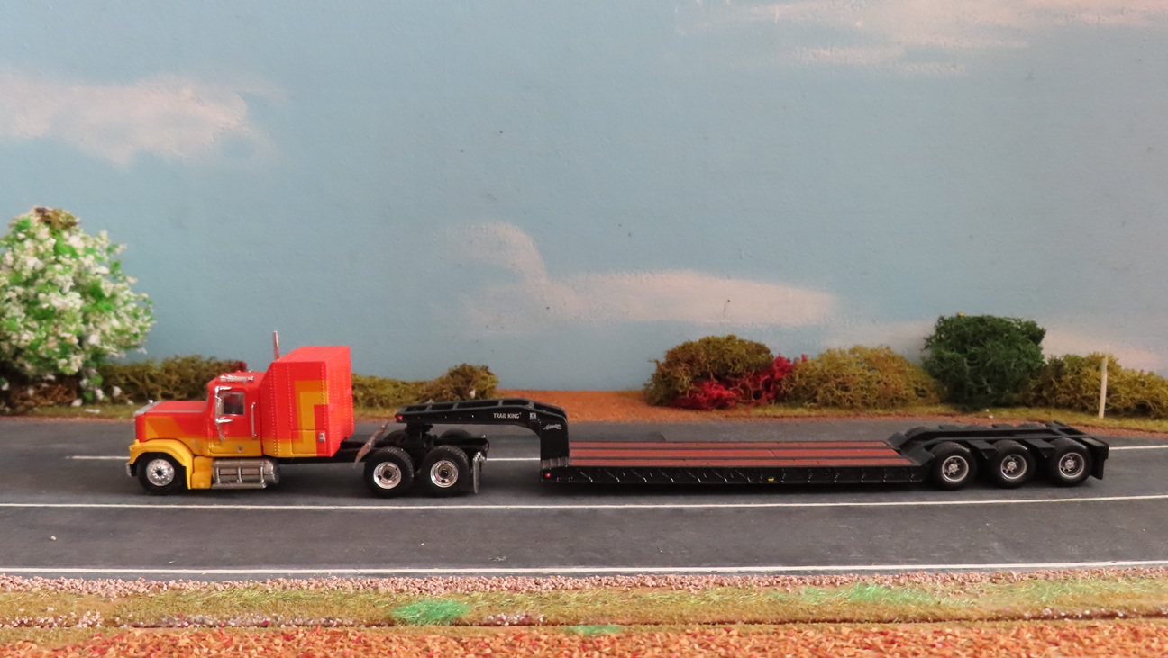 Convoi US Paint.jpg