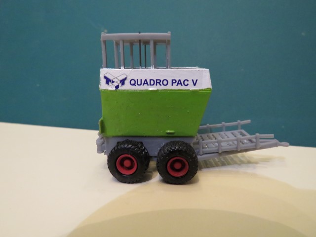 Claas quadro     pac v                 .JPG
