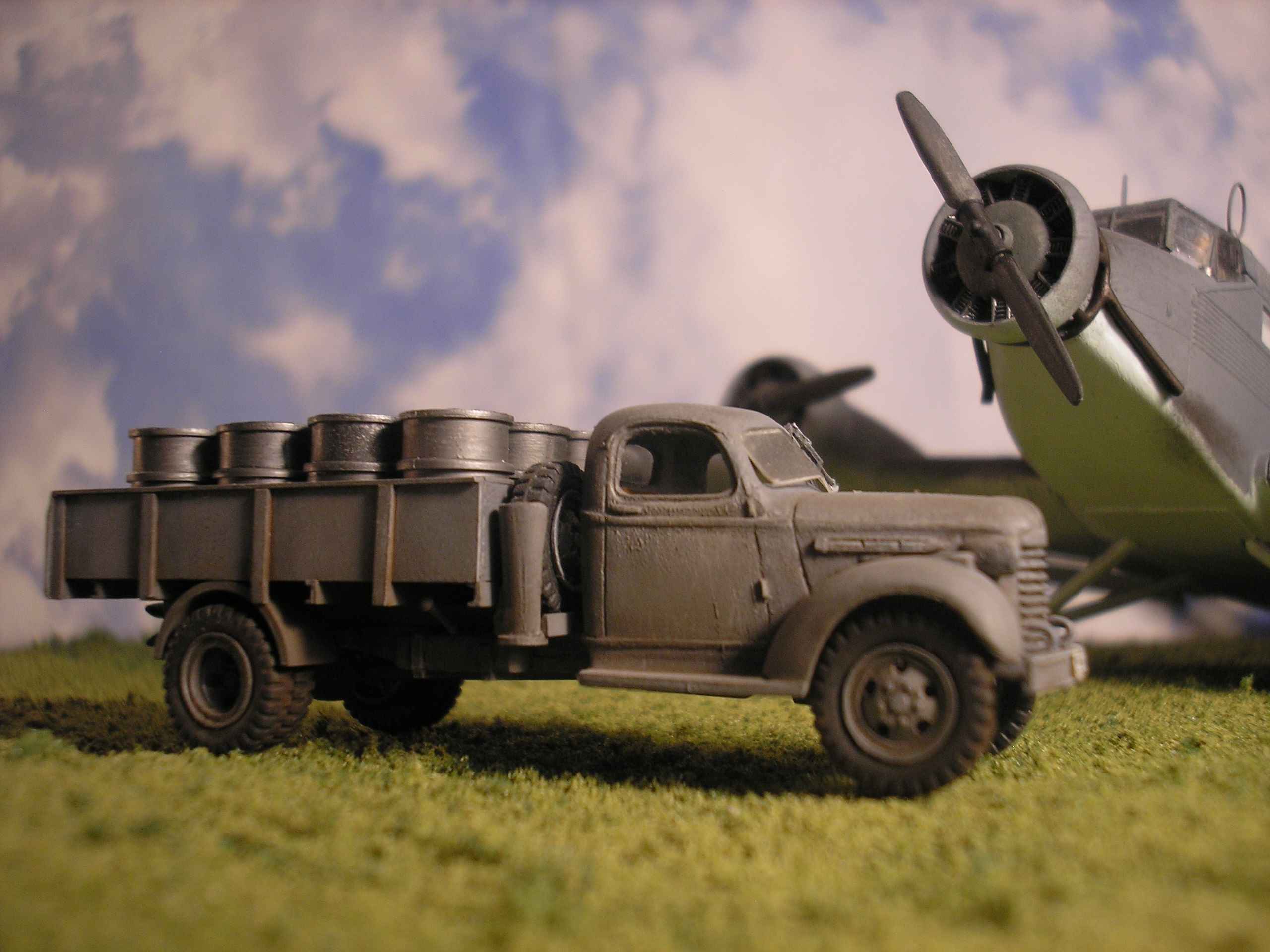 GMC AKC-353 4x4  Sylvan Scale base model in resin.