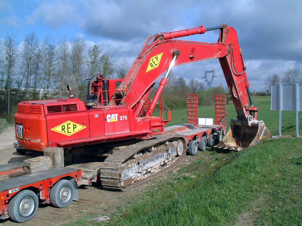 Transports d'engins T.P  de la R.E.P 11.jpg
