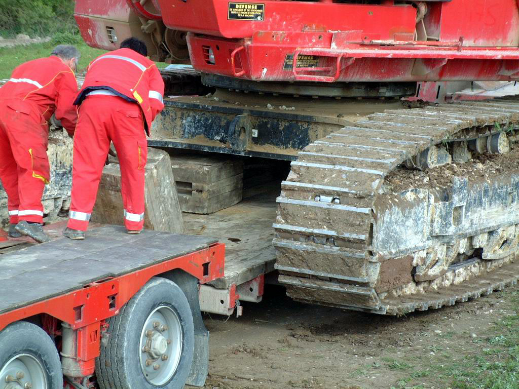Transports d'engins T.P  de la R.E.P 14.jpg