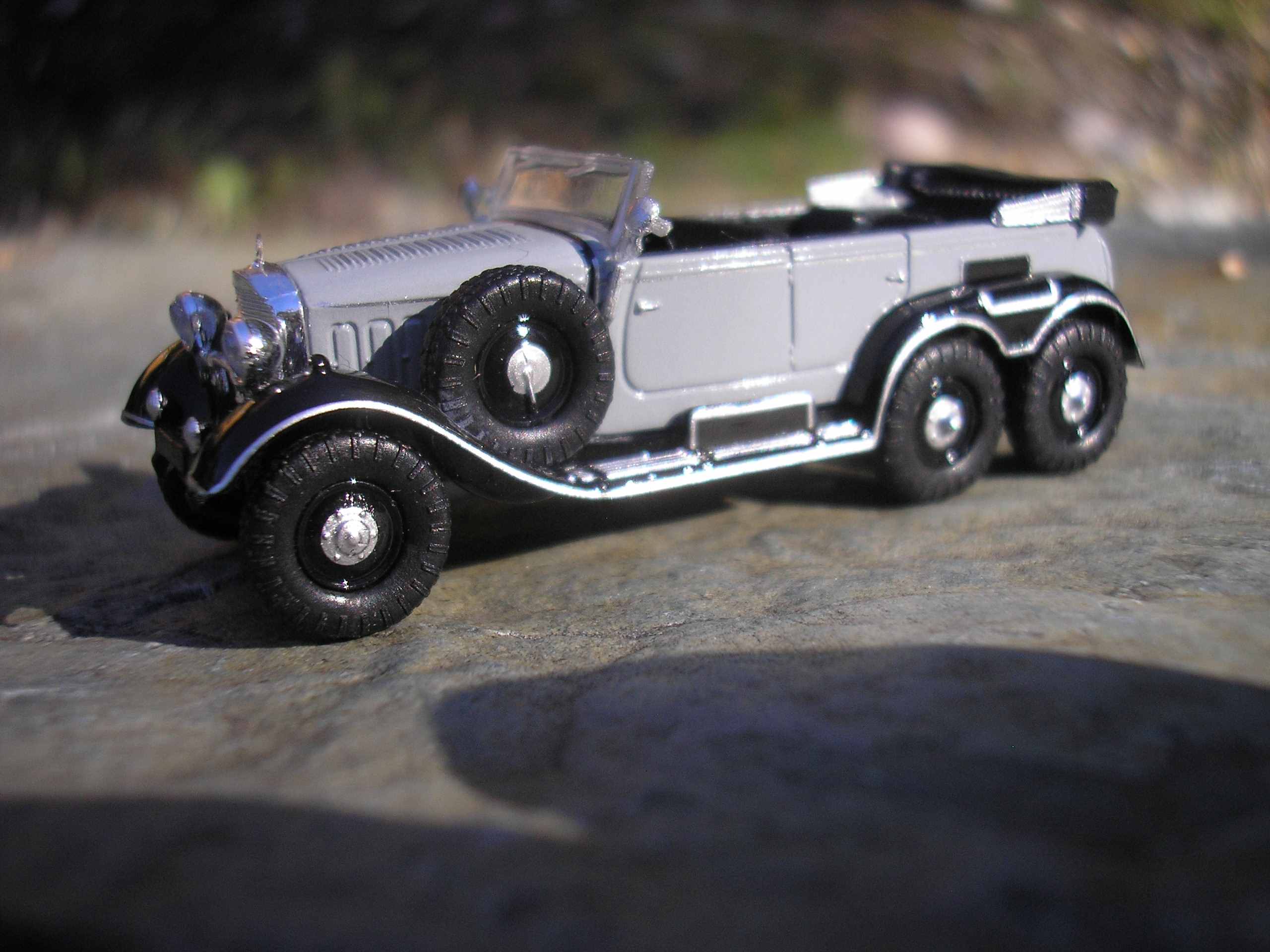 BREKINA Mercedes Benz G4