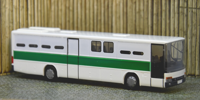 Setra S 155 H / Version pour le transport de détenus