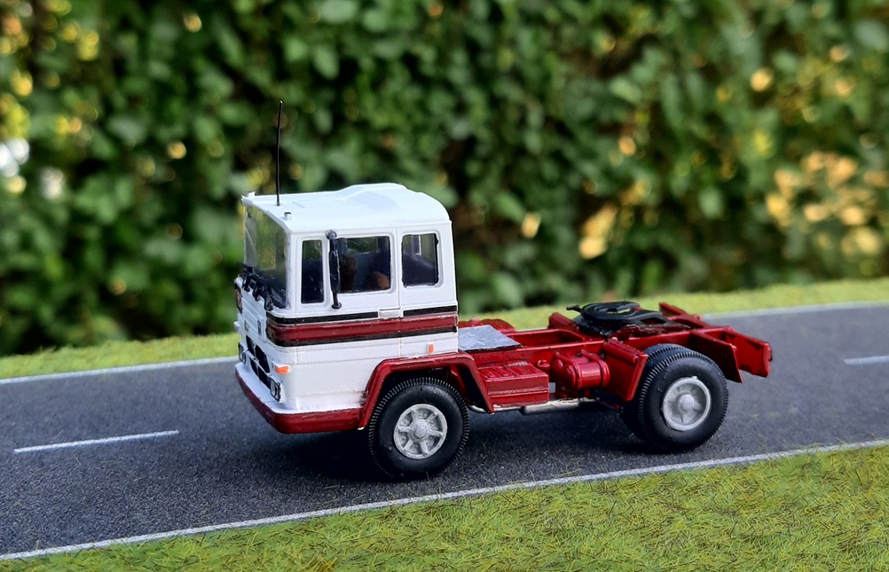 pegaso 2080 1.jpg