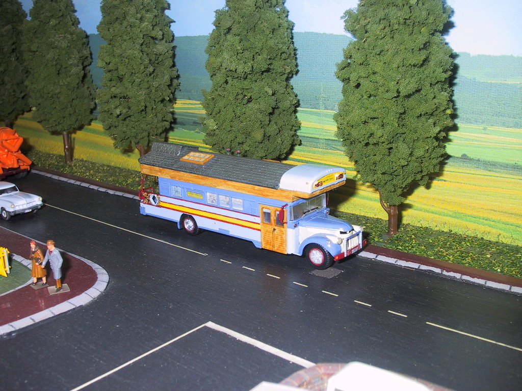 schoolcamping car 2 2006.jpg