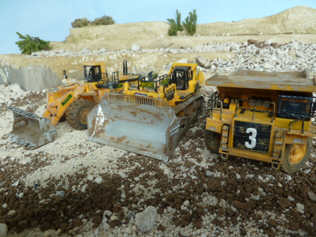 Une brochette KOMATSU