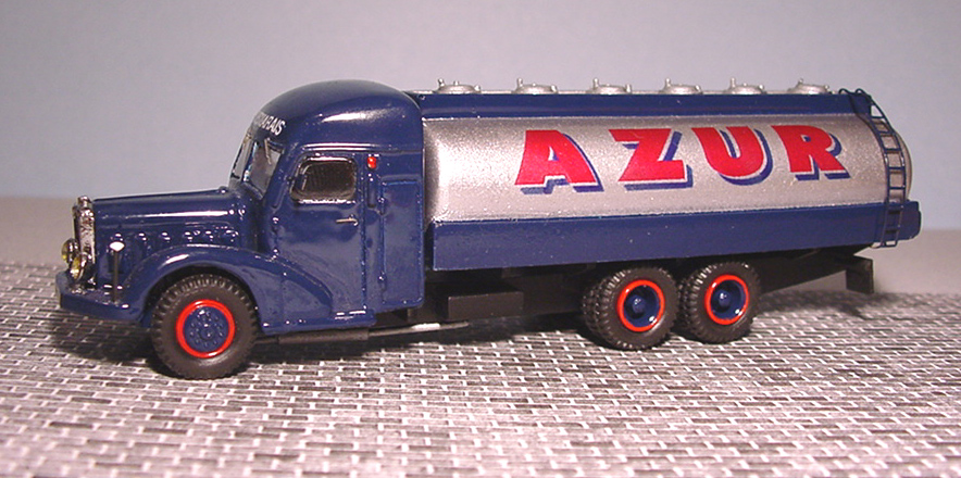 NICOLLE.BERNARD,1948,105 CV AZUR.....SUPERBE !.JPG