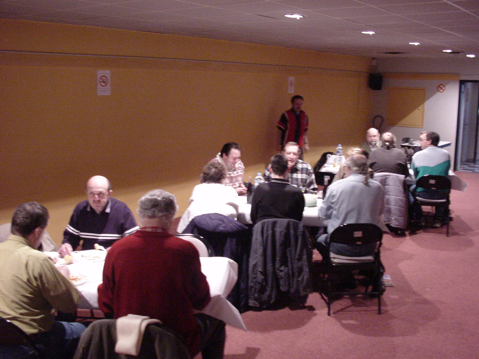 A.G janvier 2003  à table !  2.jpg