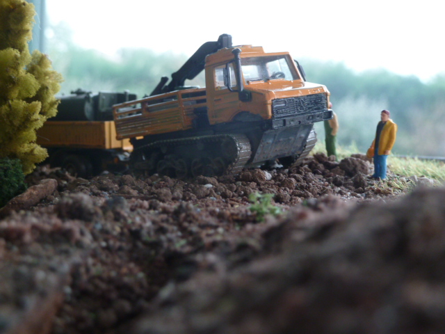 Unimog sur chenilles