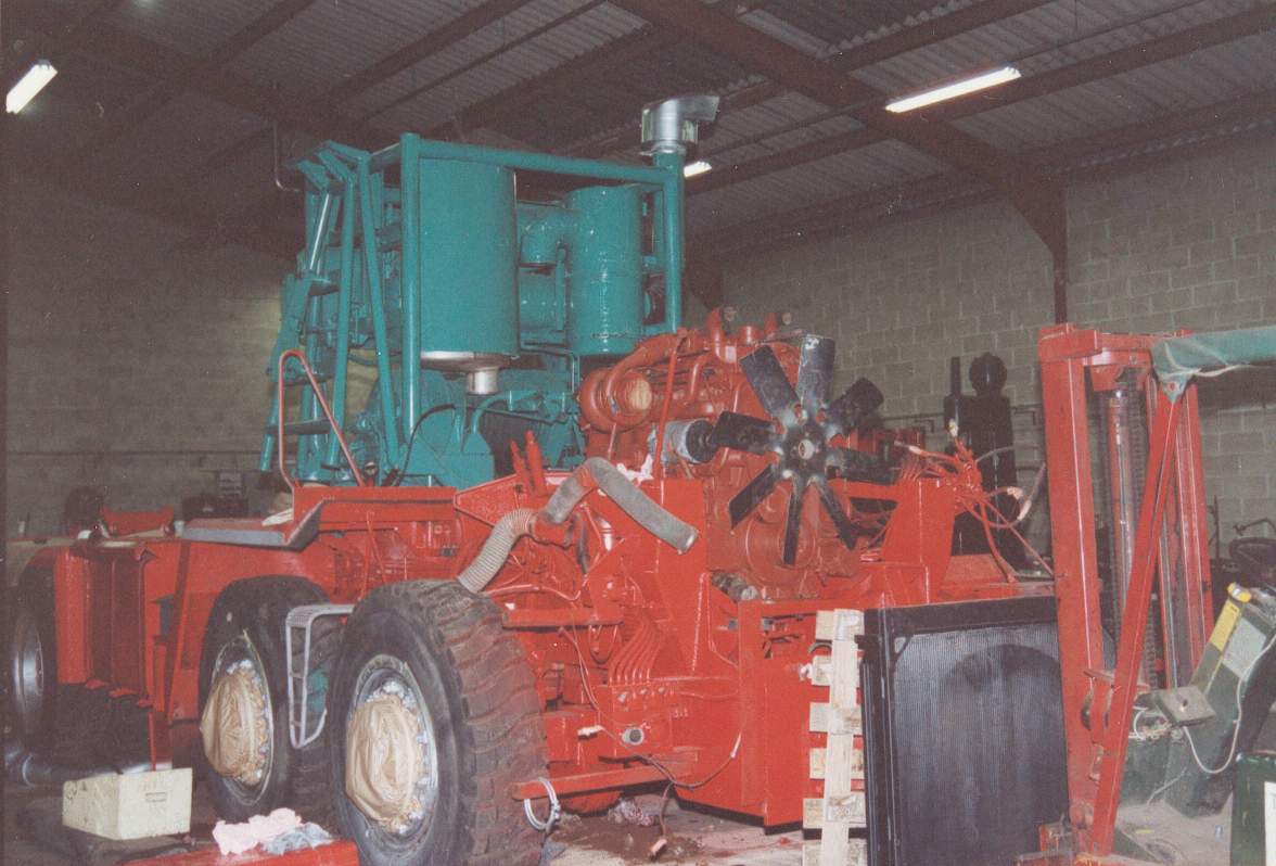 TG 250 8 X 8 tracteur SCALES - 6.JPG