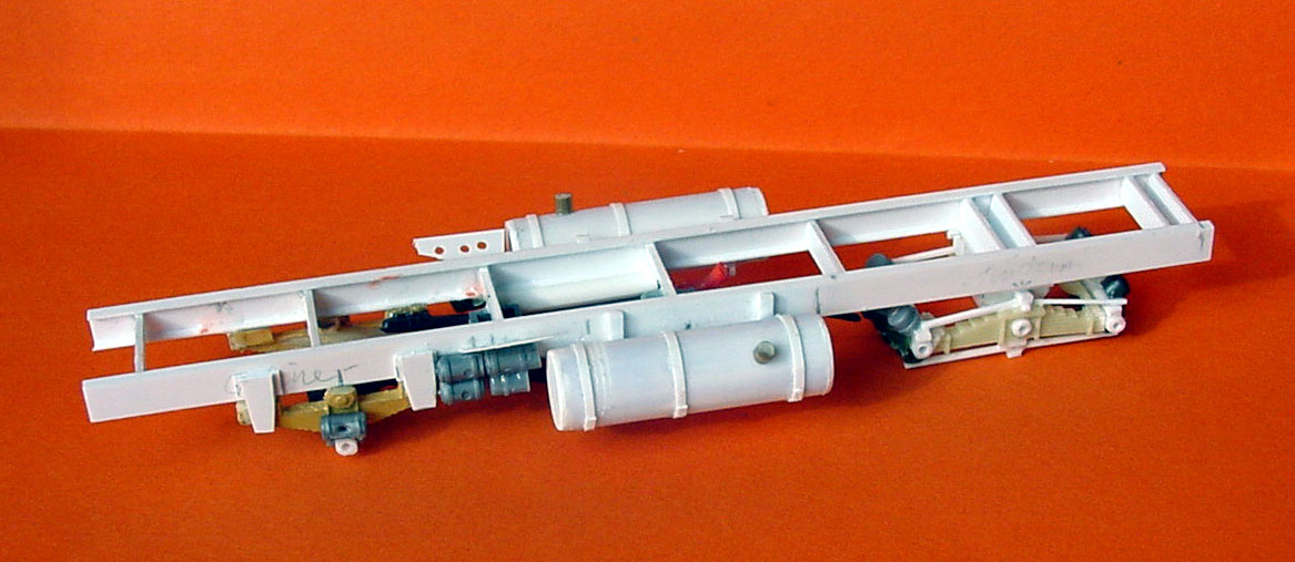 Le chassis et ses accessoirs.jpg