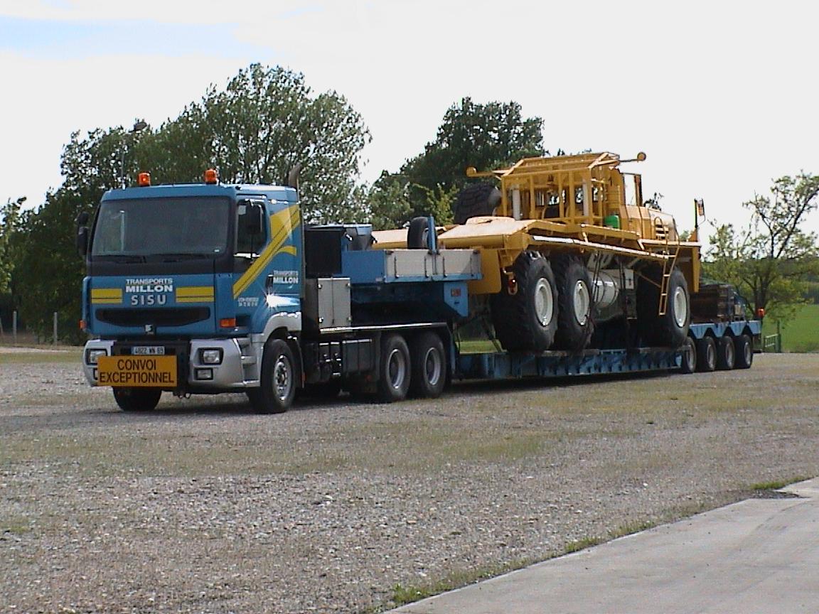 BERLIET  GXO  6 X 6 - 48.jpg