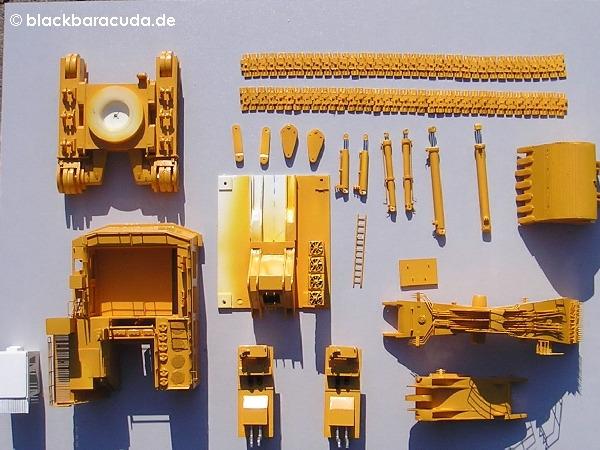 Thiess-LiebherrR996-18.jpg