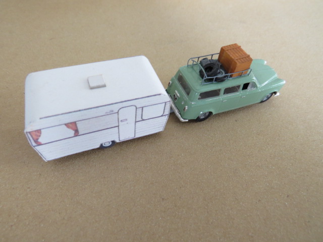 willeme 200 403 et caravane Digue 440GS 3.JPG